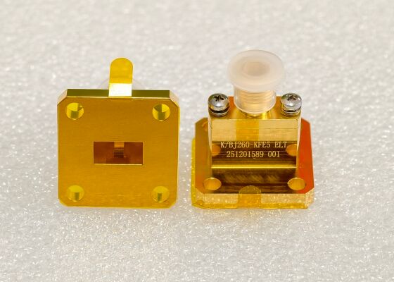 Guia de onda para adaptador coaxial com porta de guia de onda como WR90, WR75, WR60, WR51, WR42, WR34, WR28, WR22, WR19, WR15, WR12, WR10, WRD750, WRD650, WRD500, WRD180 de 6,5 GHz a 145 GHz