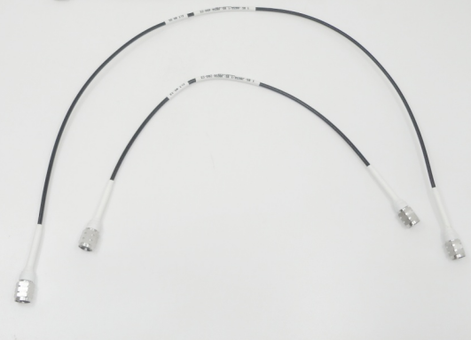 High Frequency SMA/2.92mm to Mini SMA/MSSM Male Connector Cable Assemblies Up to 40 GHz Mating Cable CXN3506 (Cable de acoplamento de alta frequência SMA/2.92mm a Mini SMA/MSSM)
