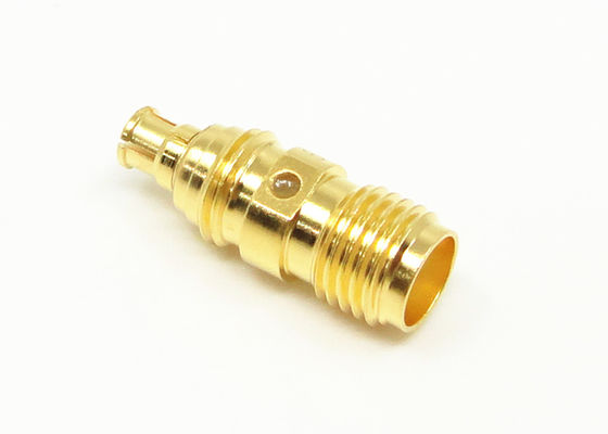 O ouro chapeou SMA fêmea ao adaptador de SMP RF